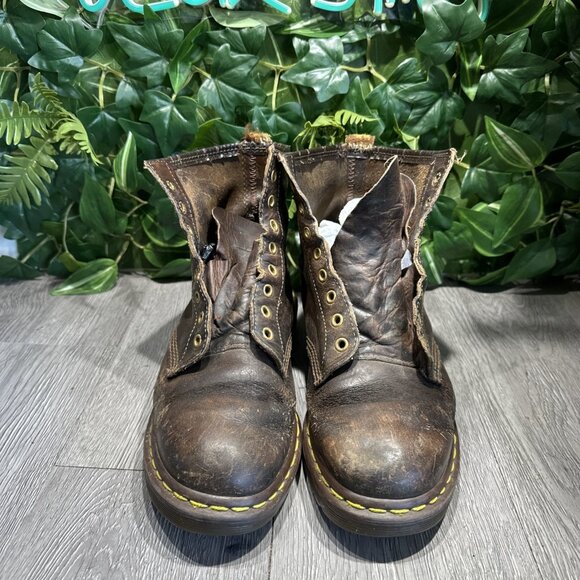 Vintage Dr. Martens 1460 8 Eye Lace Up Boots Men\'s Size 8 Uk 9 US  Brown England main image 7